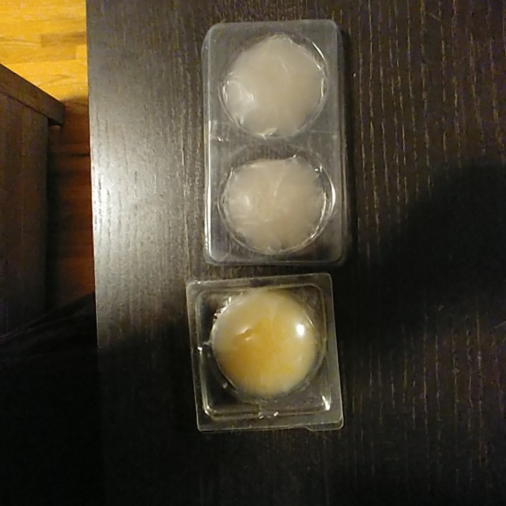 Nipple stickers